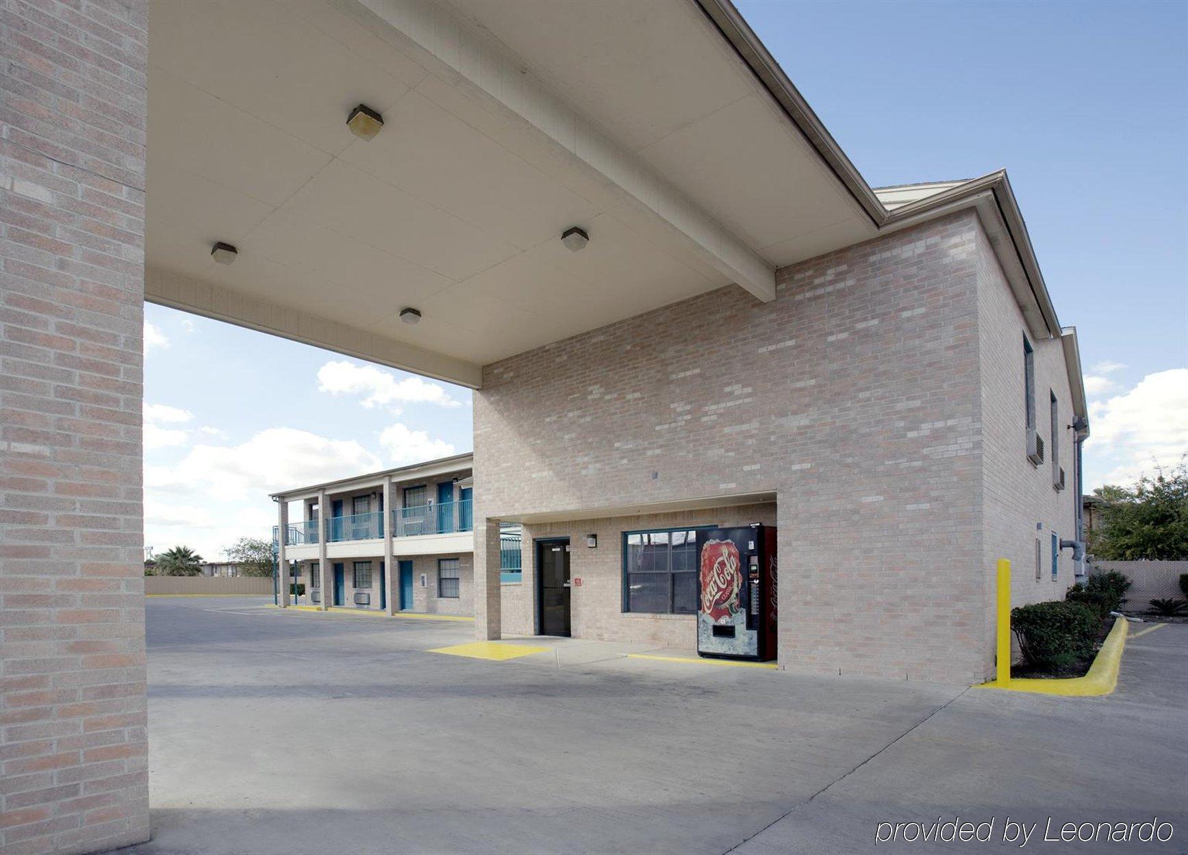 Americas Best Value Inn San Antonio/Lackland AFB Exterior foto